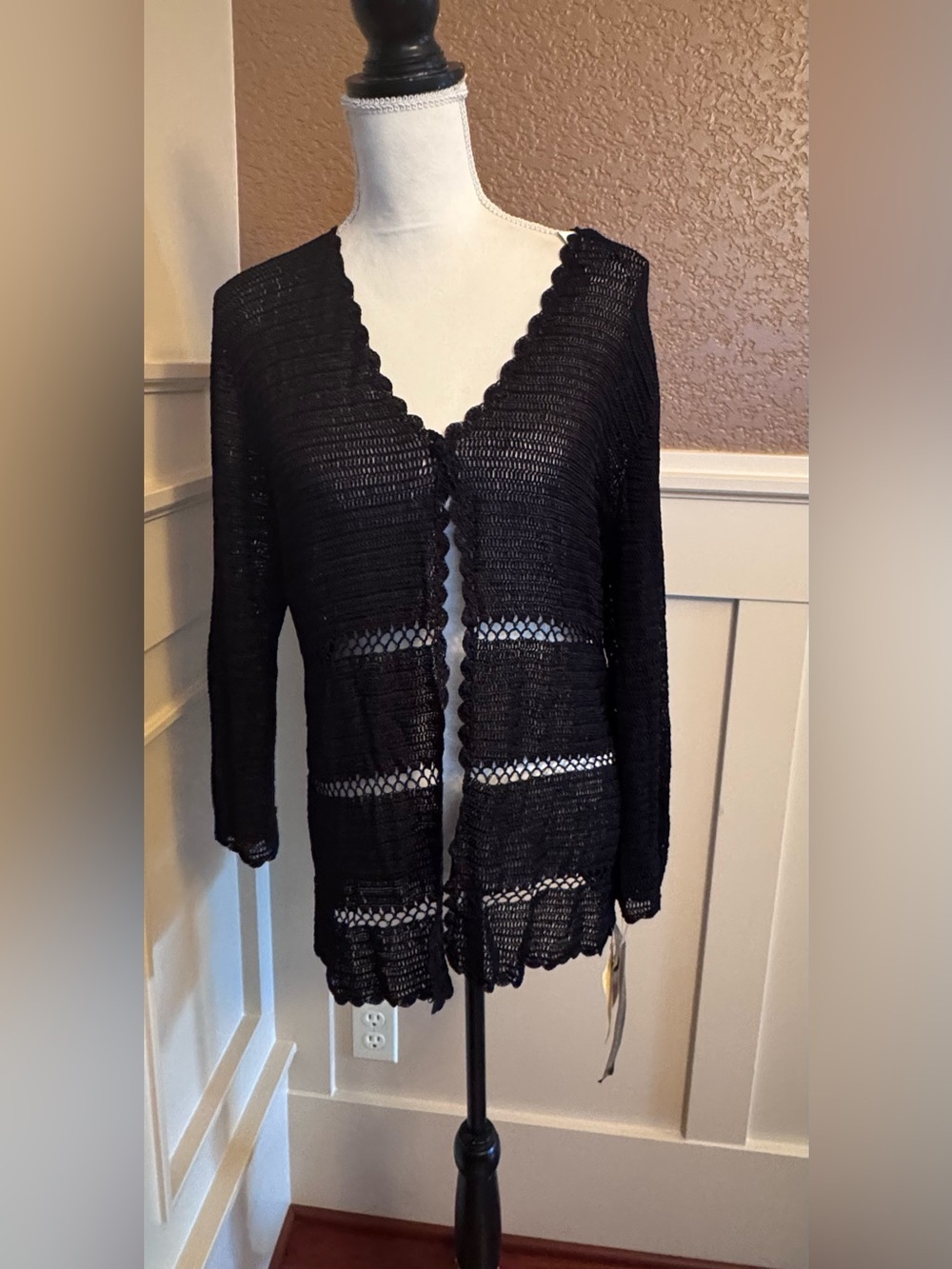 Carol Anderson Black Open-Knit Women's Cardigan Sweater